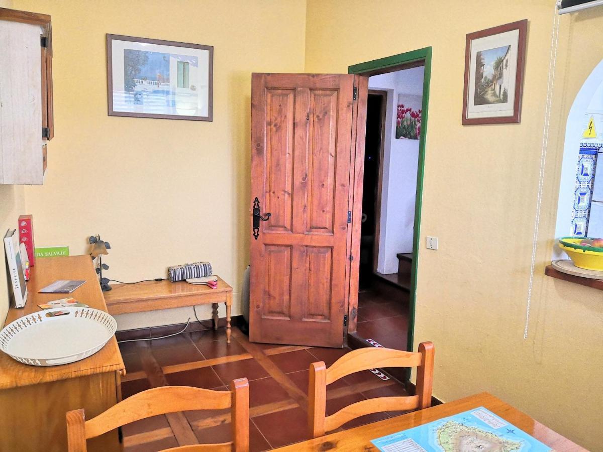 Casa Duermevela Rural Wifi 600 Mbps Energia Solar Apartment Arona  Exterior photo